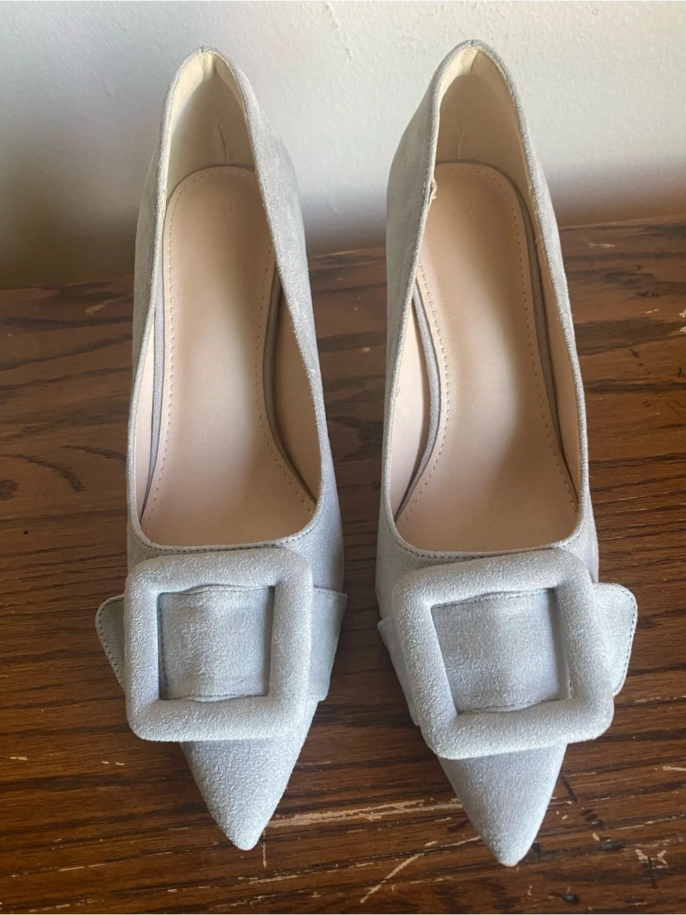 Pointed Toe Heels with Decorative Buckle in Light Gray